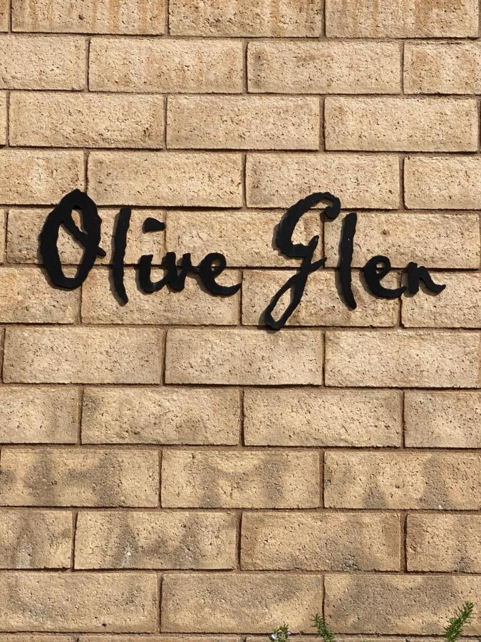 Olive Glen Hotel Los Angeles Bagian luar foto